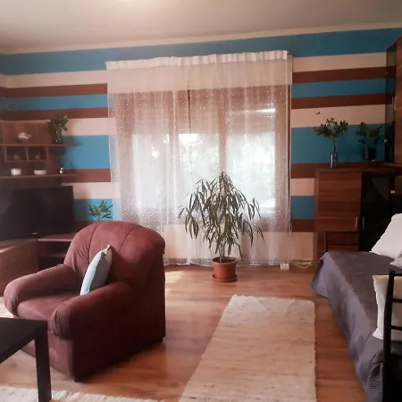 Rozmaring Apartman * Zanka